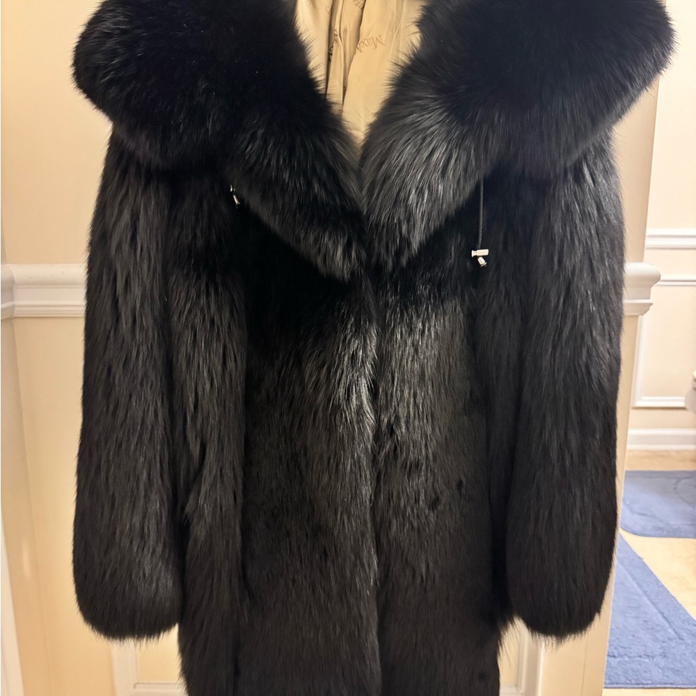 Saga Royal Fox Fur Coat XXL - Picture 3 of 9
